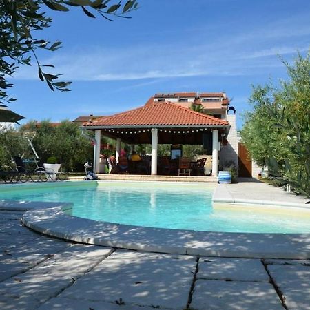 Family Friendly Apartments With A Swimming Pool Povljana, Pag - 244 Exterior photo