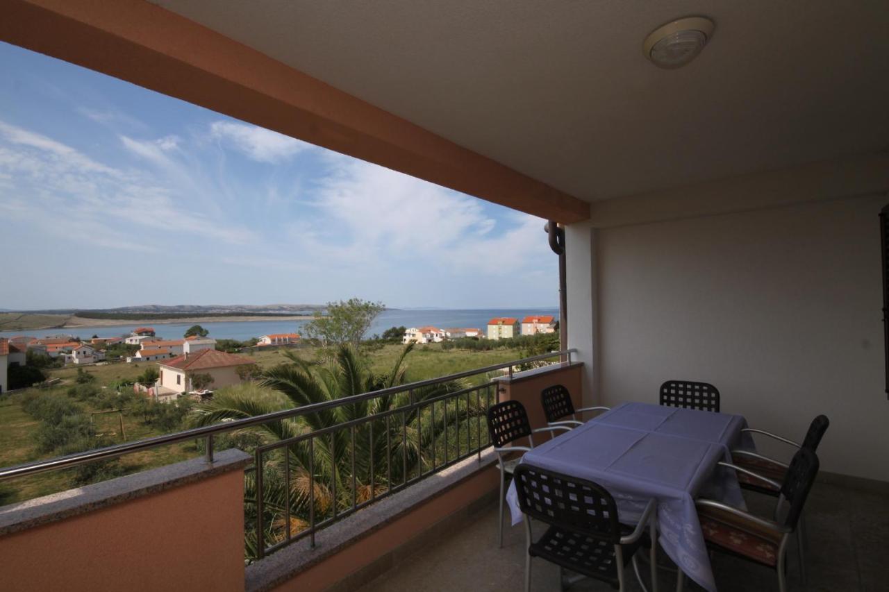 Family Friendly Apartments With A Swimming Pool Povljana, Pag - 244 Exterior photo