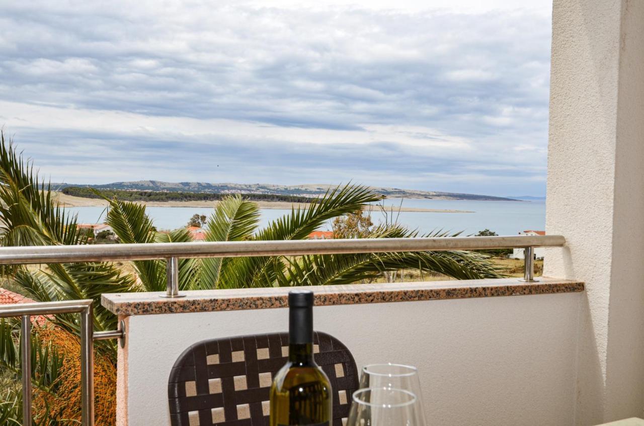 Family Friendly Apartments With A Swimming Pool Povljana, Pag - 244 Exterior photo