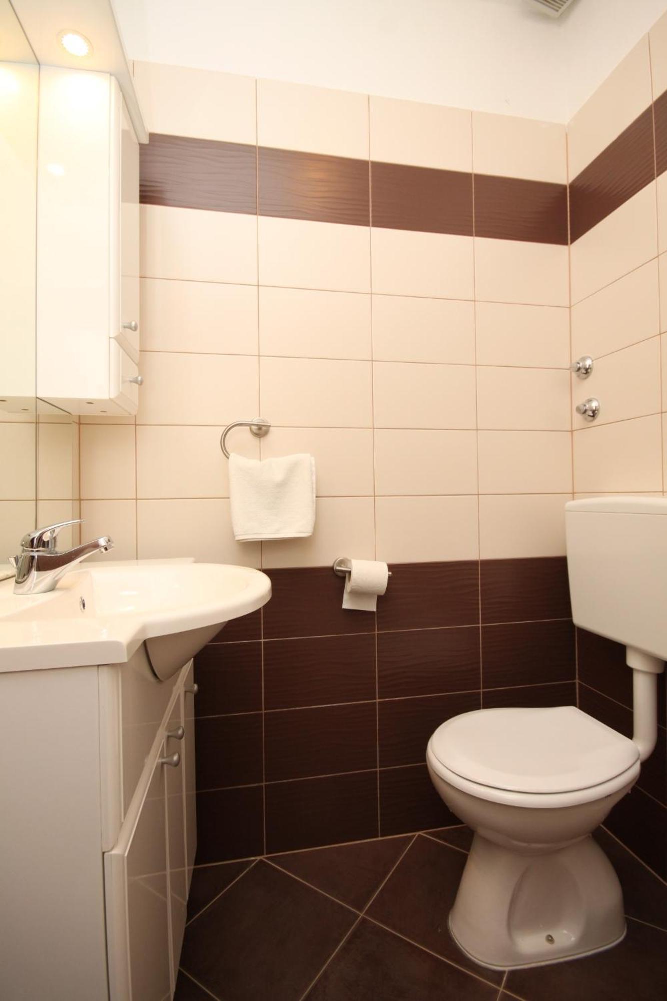 Family Friendly Apartments With A Swimming Pool Povljana, Pag - 244 Room photo